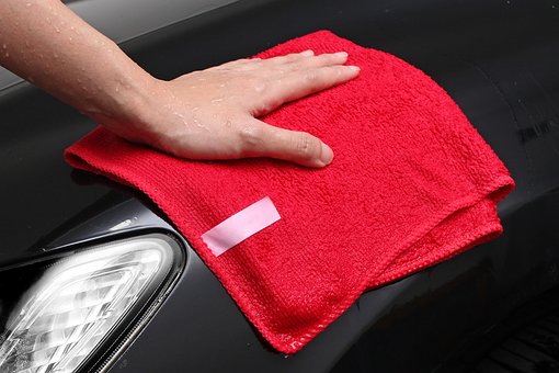 interior car cleaning